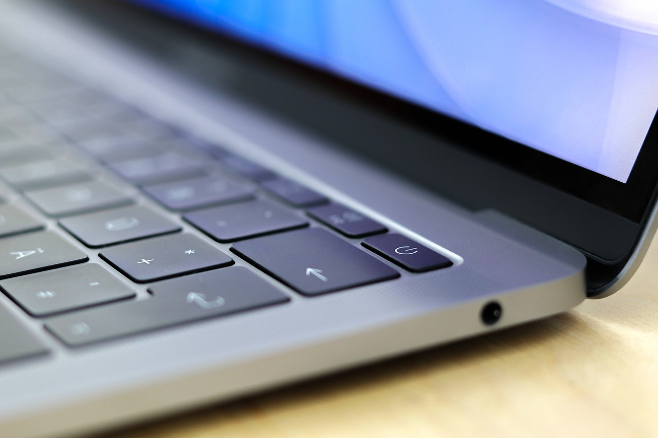 La Lezione GIGABYTE per i Brand Tech: Oltre il Prodotto, il Valore Integrato