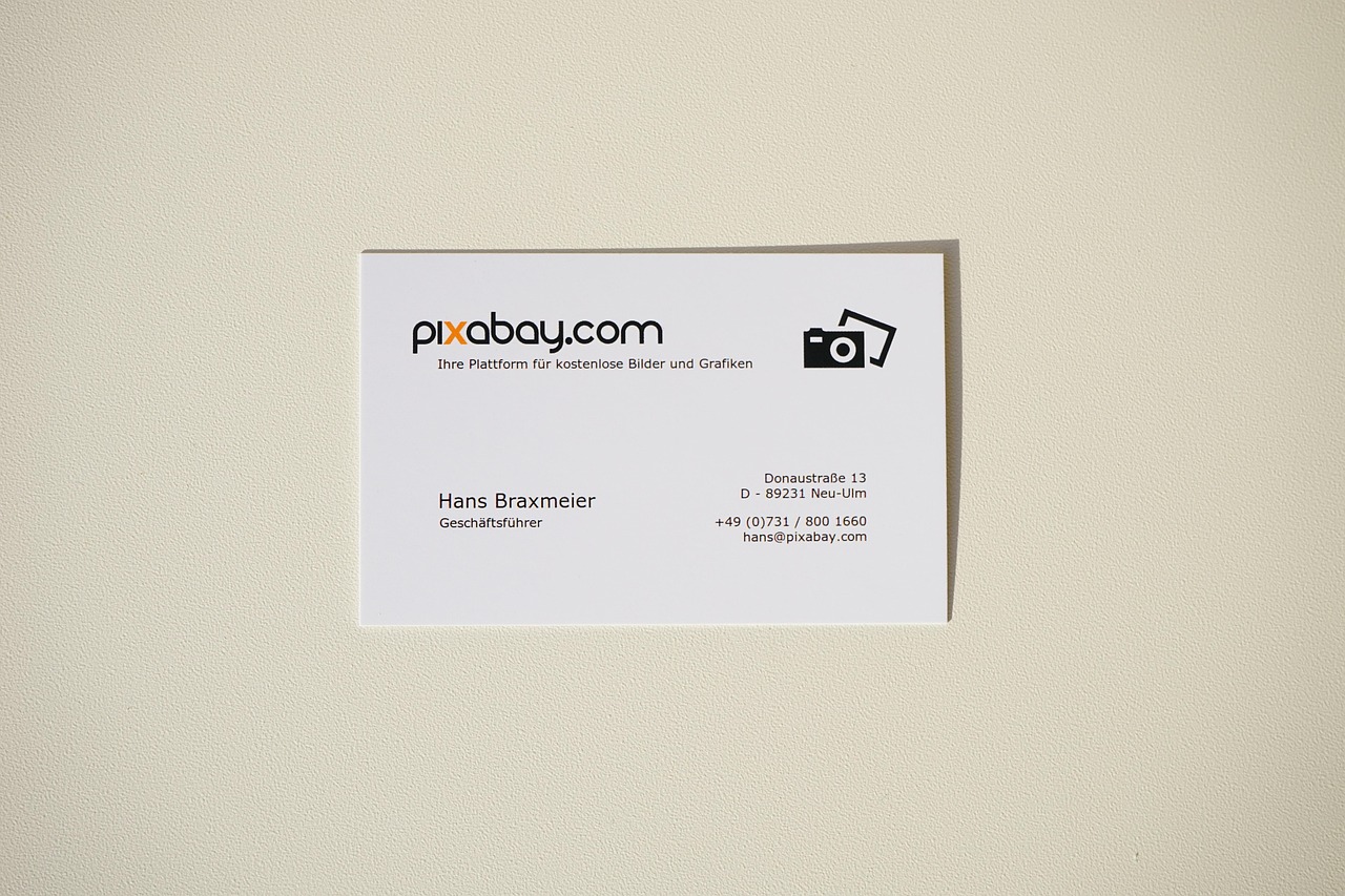 Acquistare Domini con Potenziale: La Guida Essenziale per l'Investitore Digitale